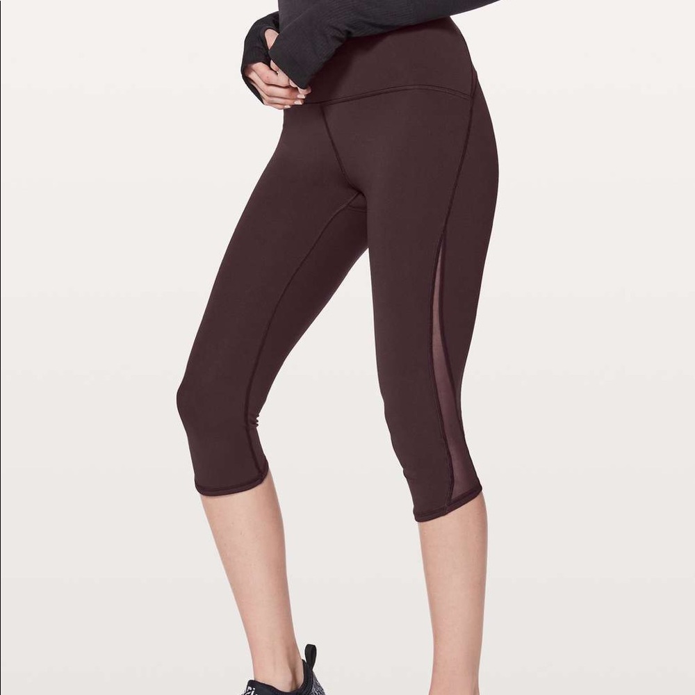 Lululemon train times crop legging size 6